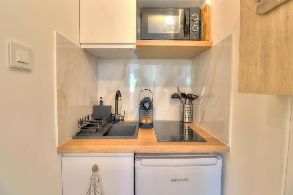 Charmant Studio Renove A Antibes, Plage A 10 Min A Pied Ngoại thất bức ảnh